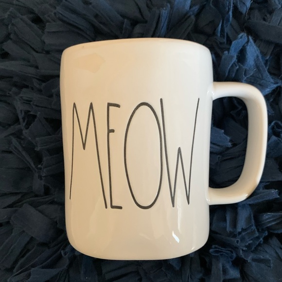 Rae Dunn Coffee Mug Meow Kitty Cat Cup - Picture 1 of 8